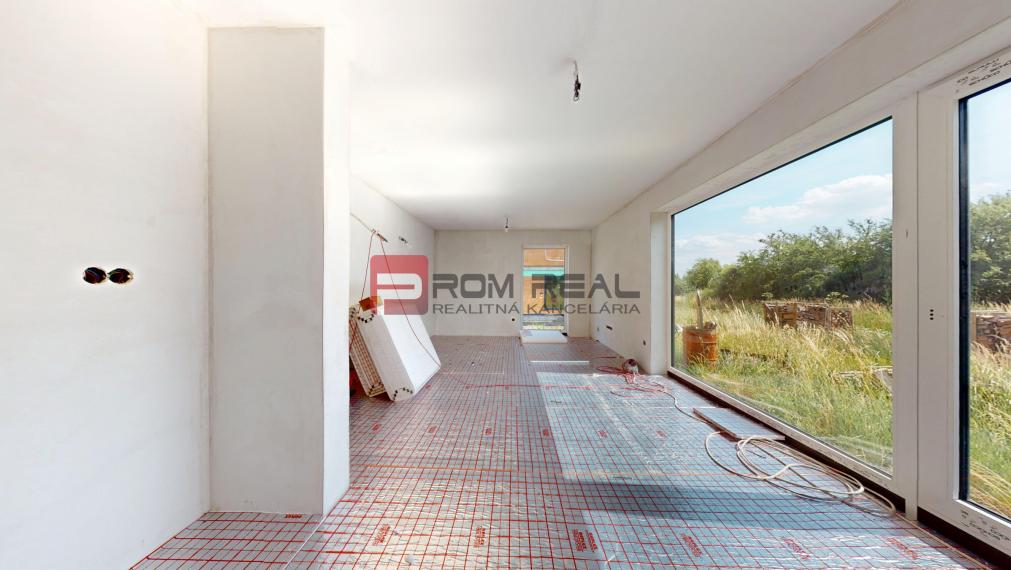 3-izbový byt (71 m²) s 2 park. miestami – Projekt PRI KAPLNKE, Dubová