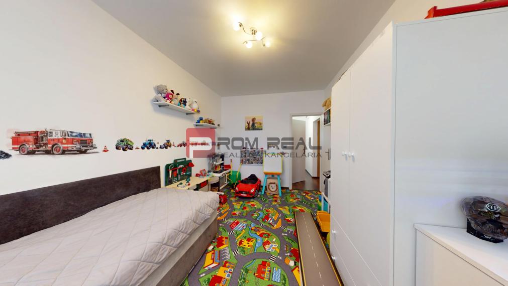 Veľkorysý 3-i byt po kompletnej rek.| 79 m² | Jedľová, Bratislava – Vrakuňa