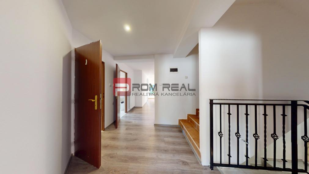 Prenájom - Priestranná časť rodinného domu | BORINKA | 900 € VRÁTANE ENERGIÍ