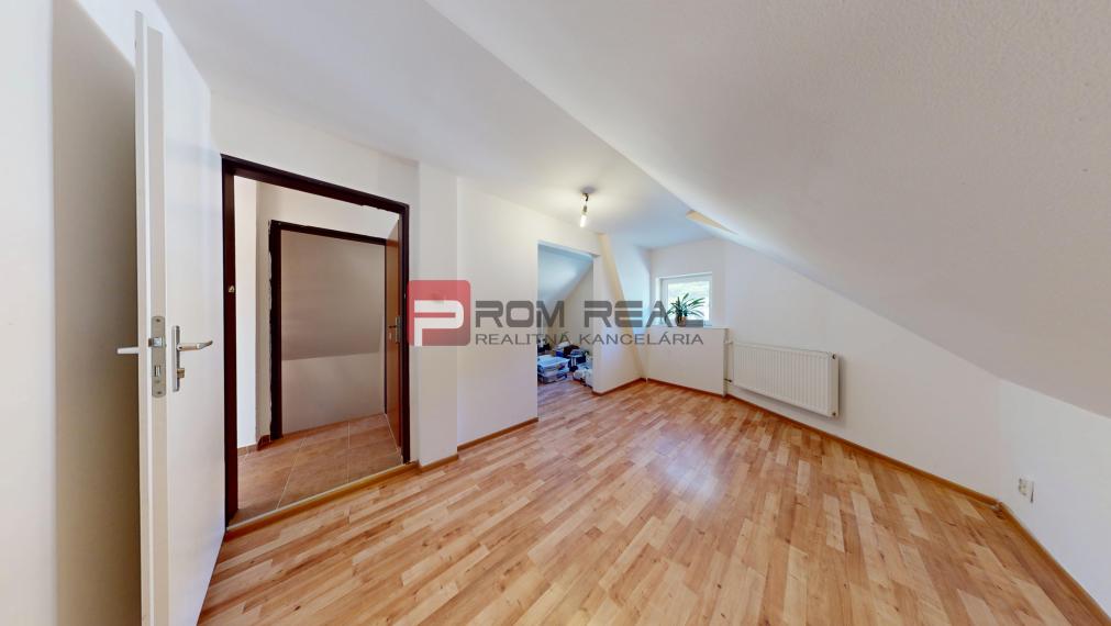 Prenájom - Priestranná časť rodinného domu | BORINKA | 900 € VRÁTANE ENERGIÍ