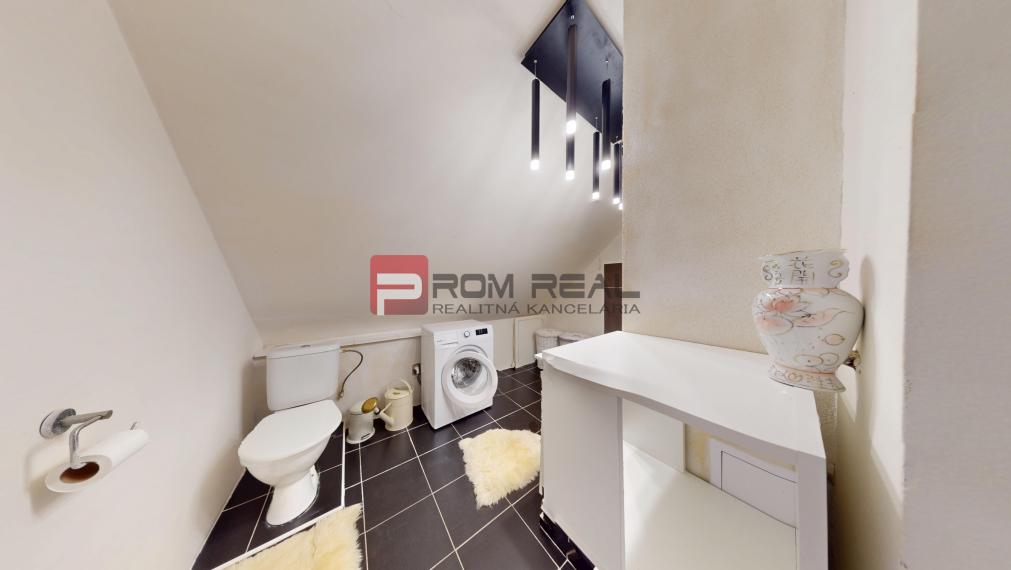 Prenájom - Priestranná časť rodinného domu | BORINKA | 450 € VRÁTANE ENERGIÍ