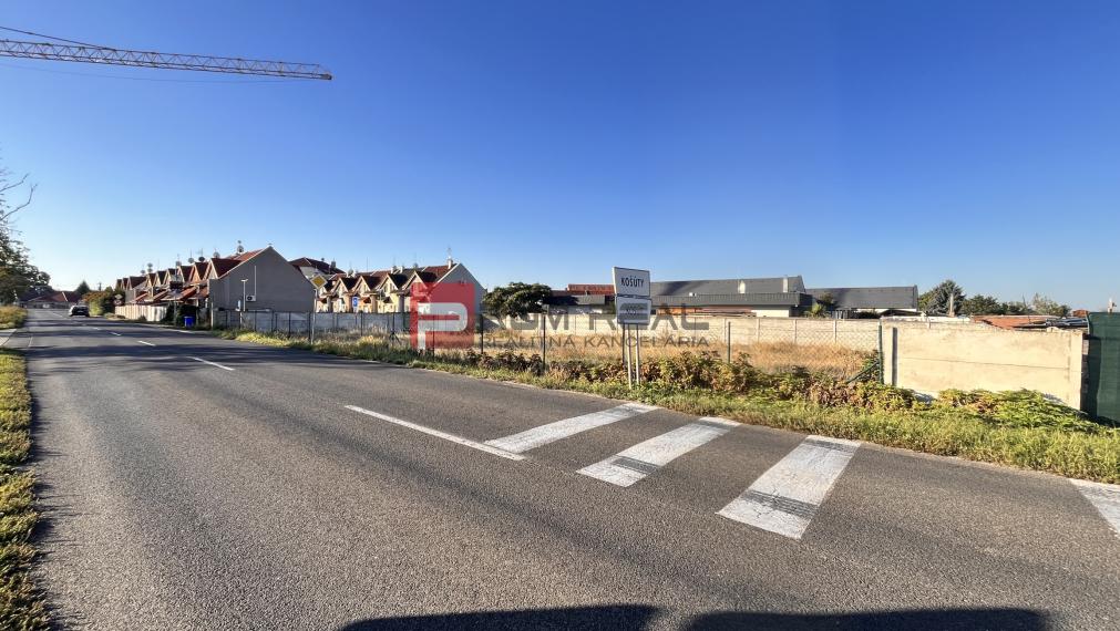 NA PREDAJ STAVEBNÝ POZEMOK 739 m² – KOŠÚTY