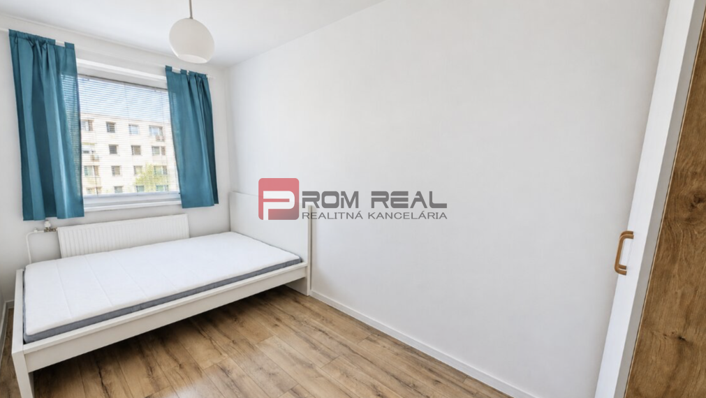 Svetlý a útulný 2,5-izbový byt s loggiou a pivnicou | Bratislava – Dlhé diely