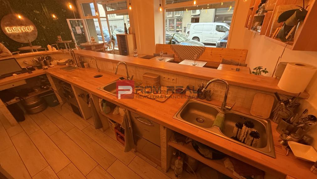 PRENÁJOM - Zabehnuté Bistro v centre BA na odstúpenie 🍵