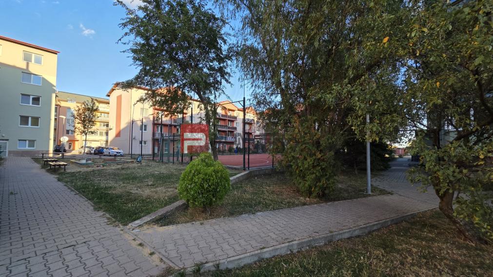 Na predaj veľkometrážny 4 izbový byt Pezinok Muškát