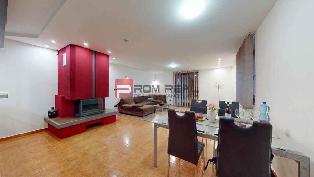 🏡3D OBHLIADKA -  Priestor, krb a pokojná atmosféra: 5-izbový dome v srdci Modry!