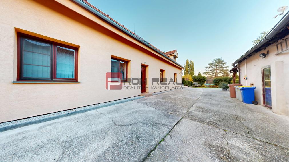 🏡3D OBHLIADKA -  Priestor, krb a pokojná atmosféra: 5-izbový dome v srdci Modry!