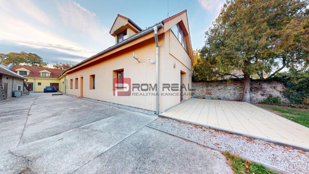 🏡3D OBHLIADKA -  Priestor, krb a pokojná atmosféra: 5-izbový dome v srdci Modry!