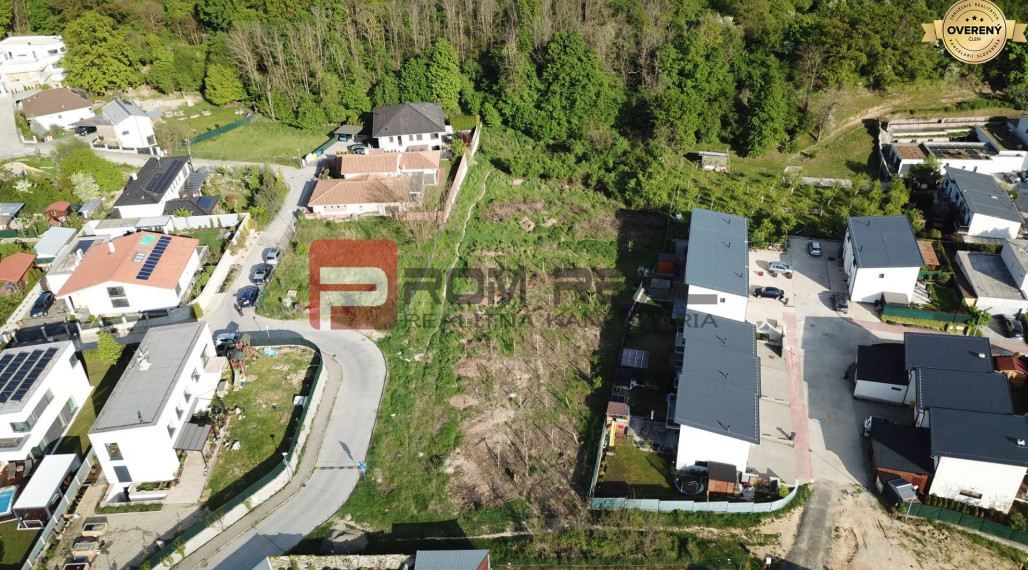 Nádherný pozemok v lukratívnej časti Stupavy Na Vyhliadke 910 m2