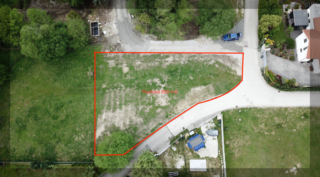 Krásny pozemok v Marianke pod lesom za rozumnú cenu.