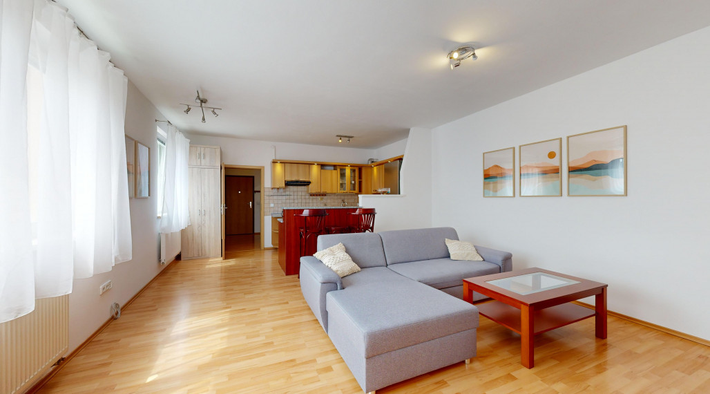 Na PRENÁJOM 2 izbový byt priamo v centre mesta Pezinok