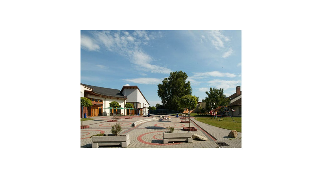 Hľadám byt na prenájom v Rovinke a okolí