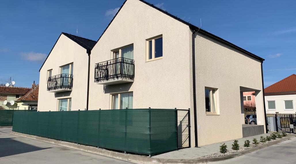 Na predaj 3 izbový byt + 2x parking Ivanka pri Dunaji