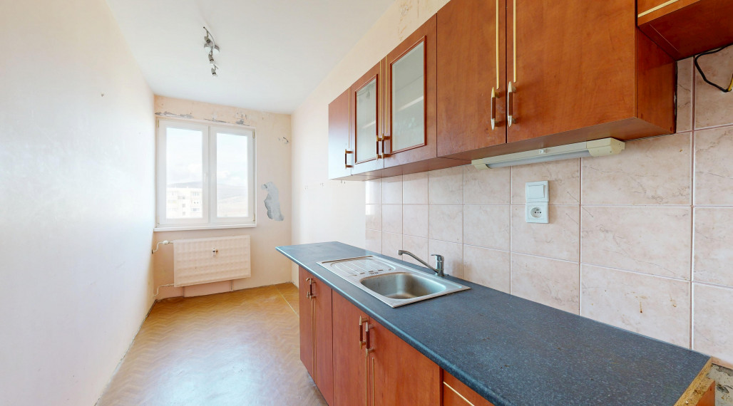 REZERVOVANÉ Ponúkame na PREDAJ 3 izbový byt s balkónom v Pezinku