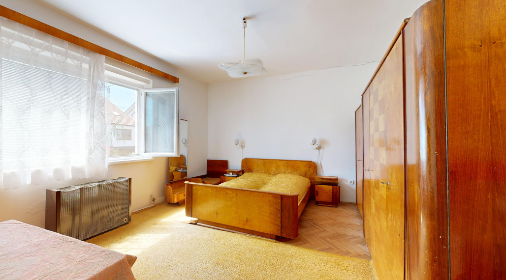 PREDAJ - Rodinný dom v meste Gbely