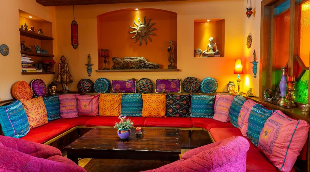 FOR SALE B&B Hotel in the Old Town - school, medical center