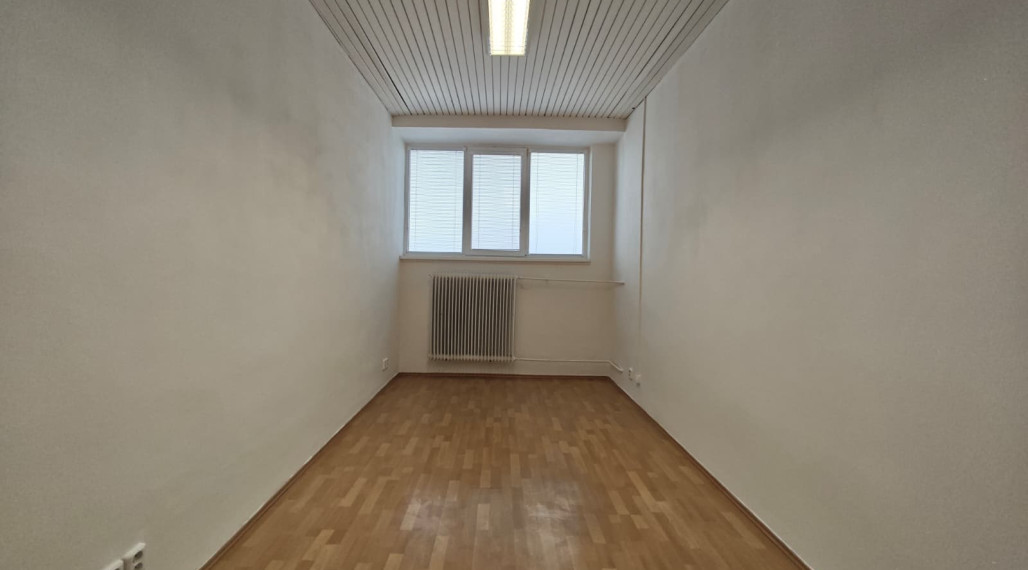 AMEX PARK - budova APB II - kancelária č. 3.31