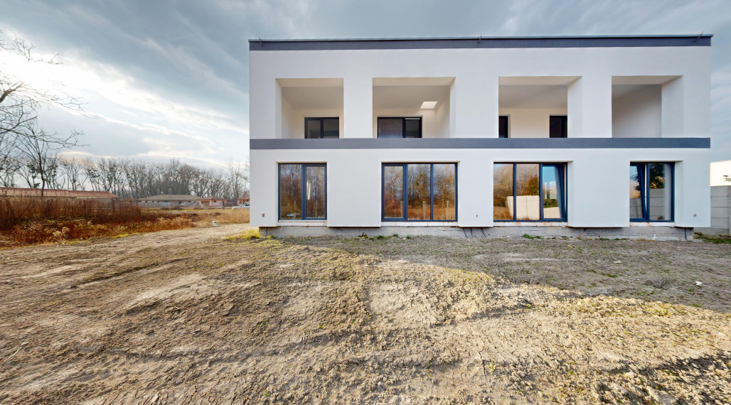 3D obhliadka - 5-izbový rodinný dom kúsok od Dunajskej Stredy