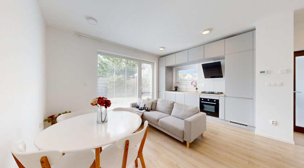 Na prenájom Rezidenčné bývanie so záhradkou a parkovaním