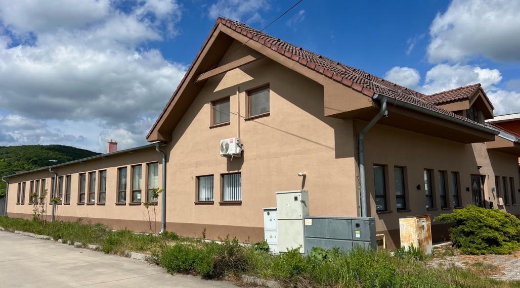 Na prenájom výrobný objekt v blízkosti Bratislavy