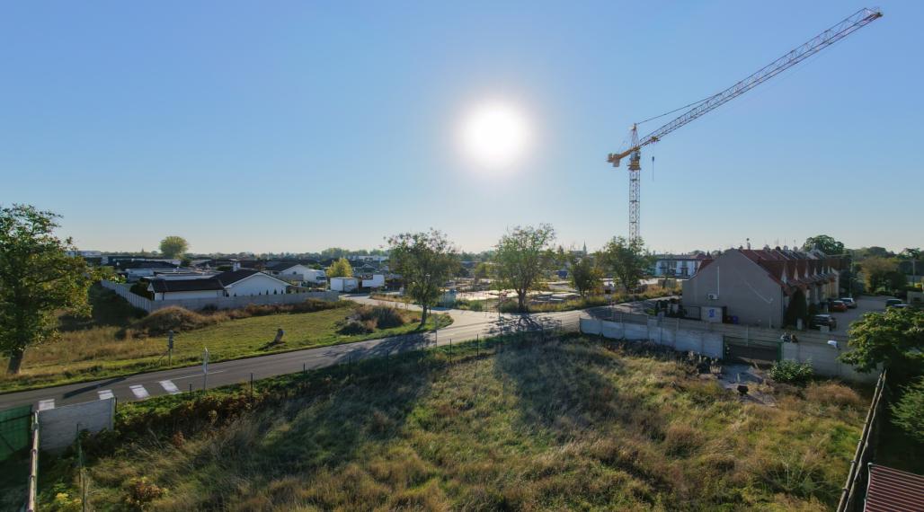 NA PREDAJ STAVEBNÝ POZEMOK 739 m² – KOŠÚTY