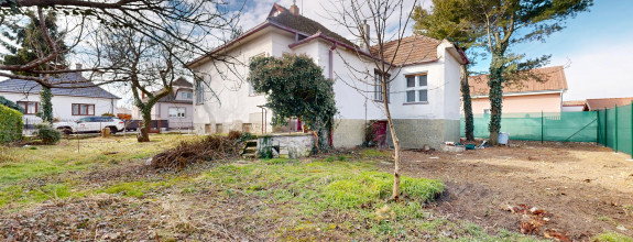 PREDAJ rodinný dom Slovenský Grob okres PEZINOK