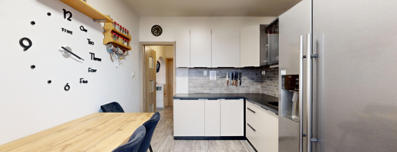 PREDAJ veľkého 3 izbového bytu