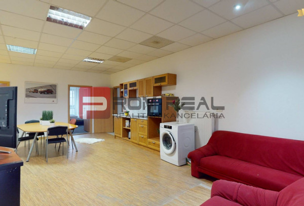 Sale Four+ bedroom apartment, Mickiewiczova, Bratislava - Staré Mesto,