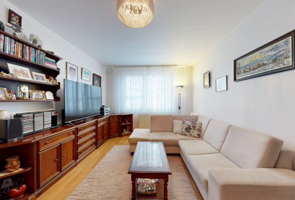 Na predaj 3 izbový veľkometrážny byt s loggiou