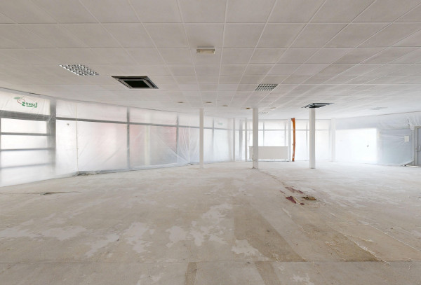 PREDAJ obchodného priestoru na frekventovanom mieste BRATISLAVA