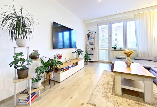 Prenájom 3i byt zariadený, 2 balkóny, Ružinov, Bratislava