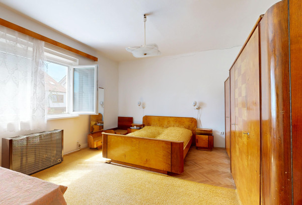 PREDAJ - 4-izbový rodinný dom v meste Gbely