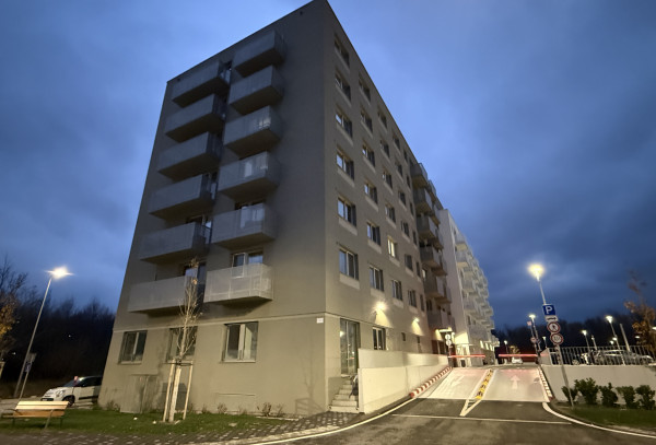 Pre konkrétneho klienta hľadám 2-izbový byt Ovocné Sady BA