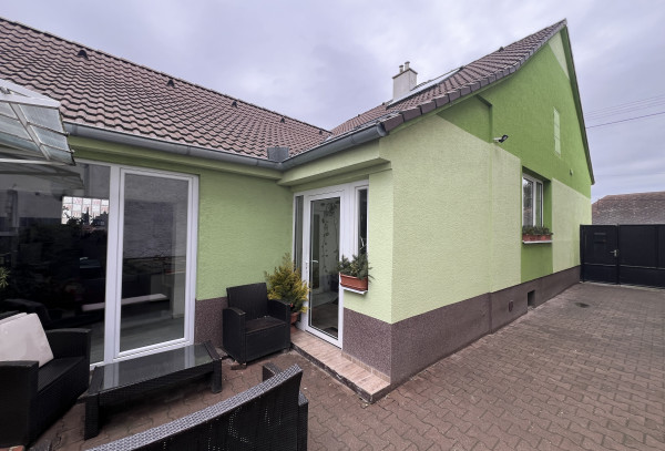 4-izbový rodinný dom s veľkým pozemkom v obci Igram