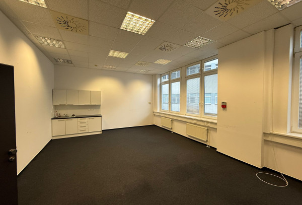 Skvelá ponuka kancelária 60 m2 v centre Bratislavy