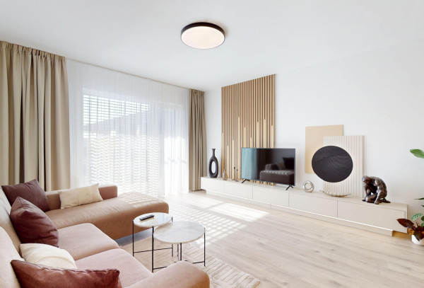 Na prenájom 2 izbový byt s terasou a garážou Floret Rovinka