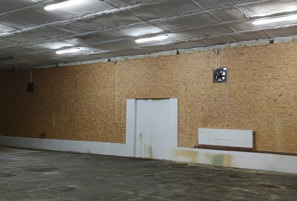 Flexibilný priestor pre výrobu a sklad (470 m²) v areáli AMEX PARK