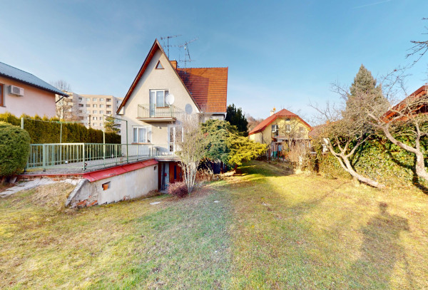 Na predaj rodinný dom v pôvodnom stave - Prievidza