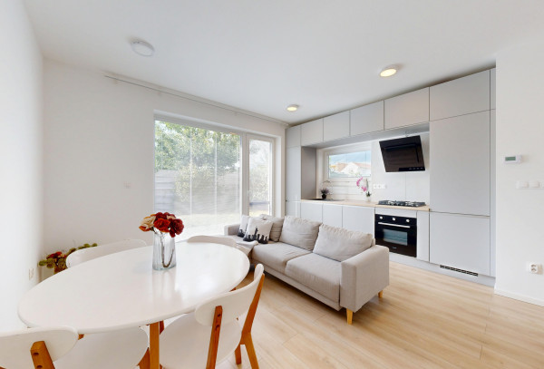 Na prenájom Rezidenčné bývanie so záhradkou a parkovaním