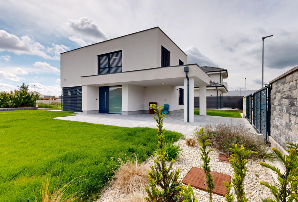 PRENÁJOM moderná novostavba RD 5 izieb Ruženínová BA