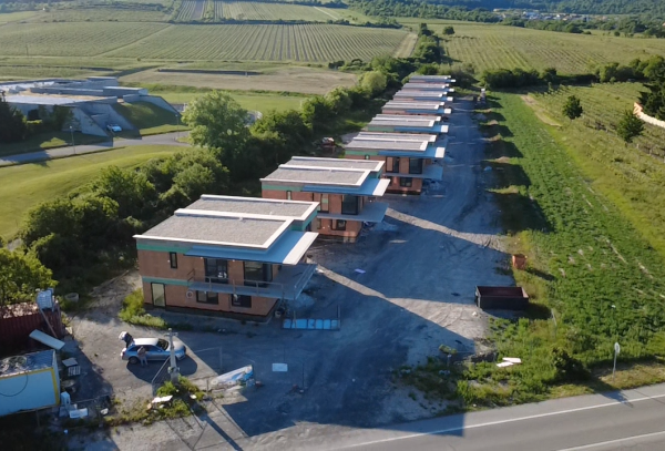 4-izbový mezonet so záhradou v projekte PRI KAPLNKE – Dubová, Malé Karpaty