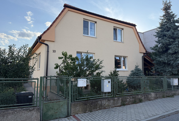 PRENÁJOM Veľkometrážny 3+1KK byt 120 m2 Svätý Jur