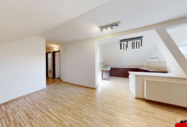 Prenájom - Priestranná časť rodinného domu | BORINKA | 450 € VRÁTANE ENERGIÍ